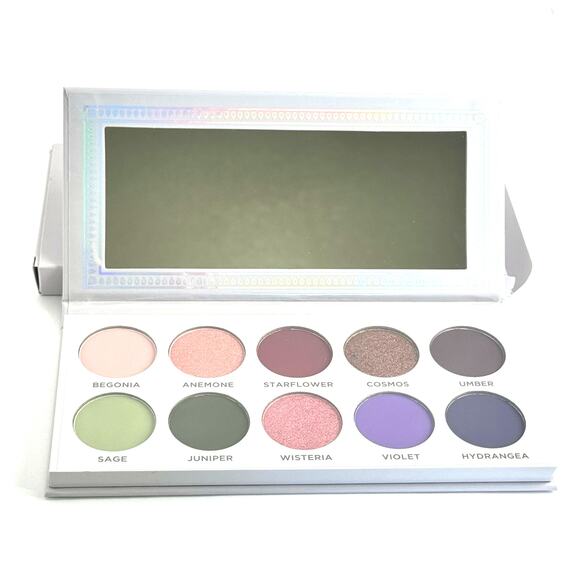 Ace Beaute Violet Sage Eyeshadow Palette - Stunning Makeup - New in Box - Picture 2 of 3